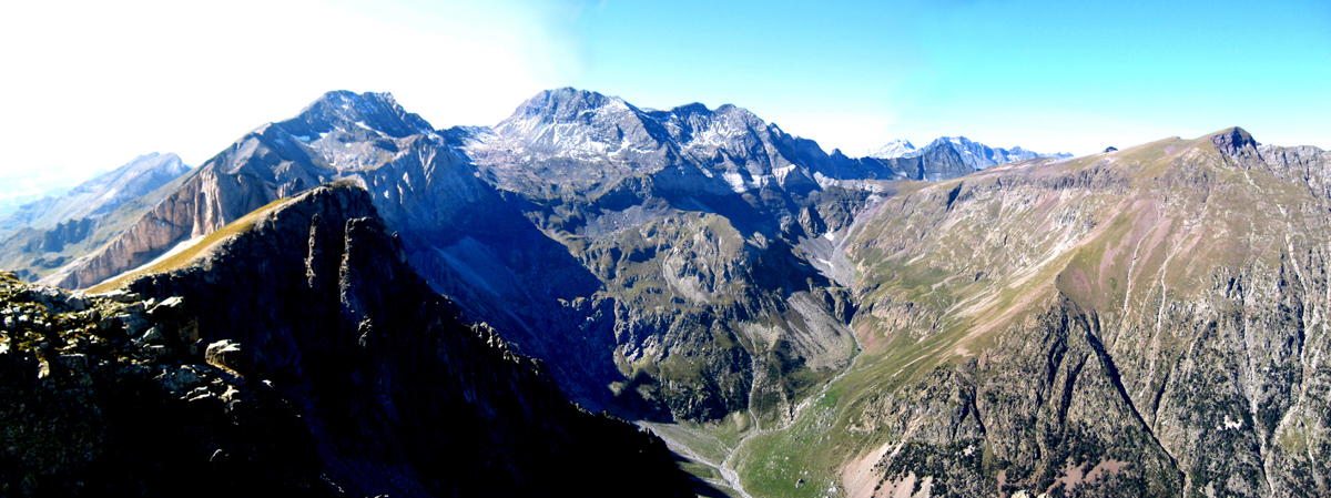 Lacs et refuge de Barroude