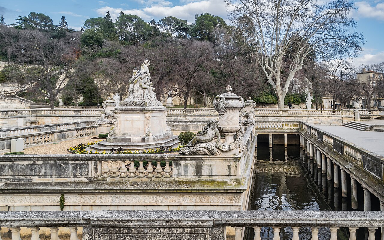 Jardins de la Fontaine et vestiges antiques